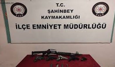 Gaziantep’te uyuşturucu ve silah taşıyan 4 şüpheli gözaltına alındı