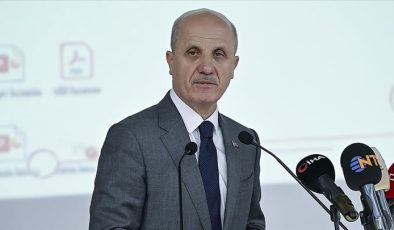 YÖK Başkanı Prof. Dr. Erol Özvar, Kars’ta konuştu