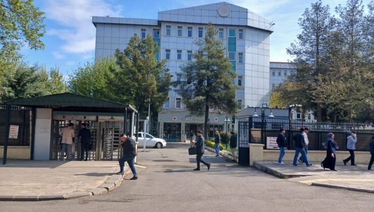 15 sanığın yargılanmasına başlandı