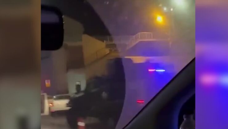2 motosikletteki 4 şüpheli polislerin aracına silahla ateş açtı