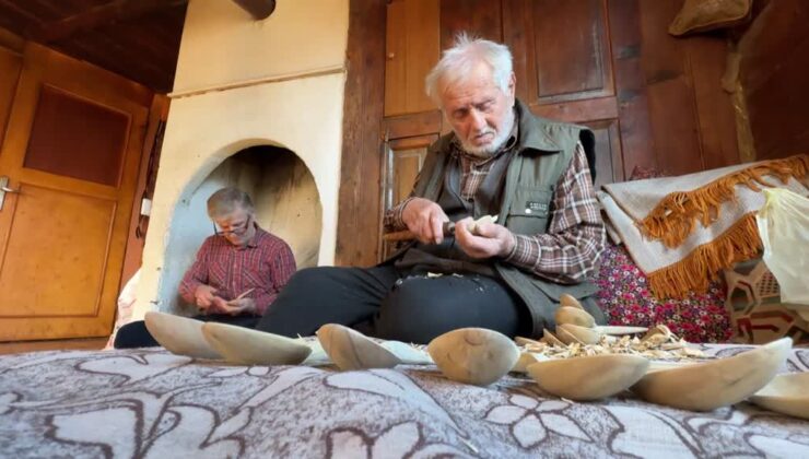 Üç kuşaktır şimşir kaşık üreten ailenin öyküsü