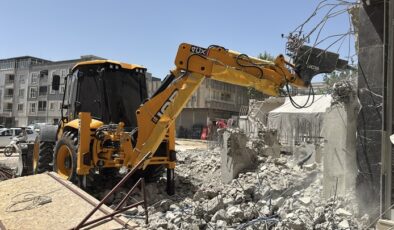 Adıyaman’da projeye aykırı inşaata müdahale edildi