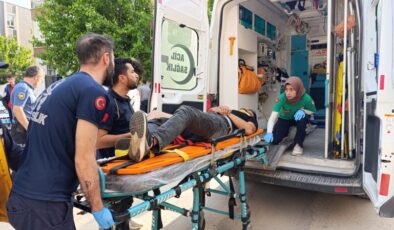 Adıyaman’da otomobille motosikletin çarpıştığı kazada 2 kişi yaralandı