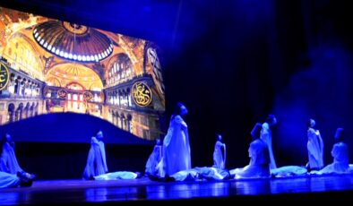 Anadolu Ateşi Bursa’da izleyenleri büyüledi