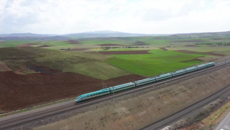Ankara-Sivas YHT Hattı’nda taşınan yolcu sayısı 2 yılda 1,7 milyona yaklaştı