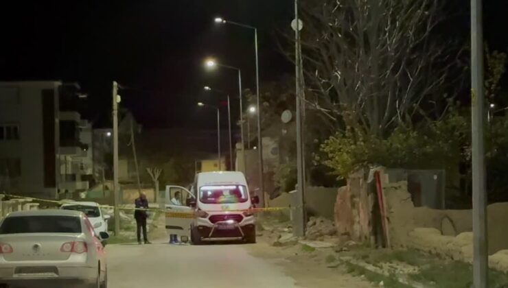 Bıçaklı kavga: 1 ölü
