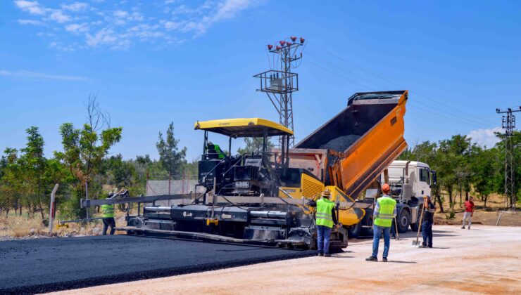 Cadde ve bulvarlara 240 bin ton sıcak asfalt serilecek