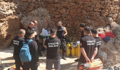 Diyarbakır İtfaiyesi’nin dalgıç ekibi Antalya’da eğitimde