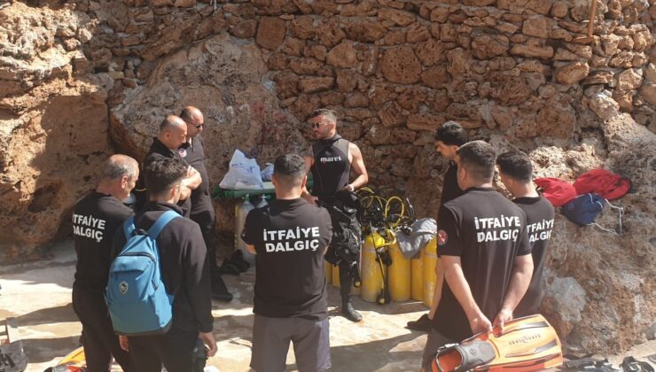 Diyarbakır İtfaiyesi’nin dalgıç ekibi Antalya’da eğitimde