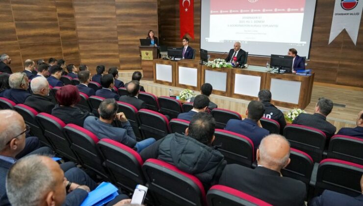 Diyarbakır’da 2025 yılı yatırım projeleri masaya yatırıldı