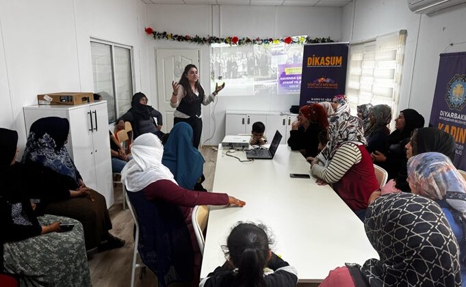 Diyarbakır’da cinsiyet eşitliğine dair atölye düzenlendi