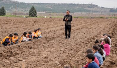 Diyarbakır’da minikler doğayla buluştu: Her fidan bir gelecek umudu oldu