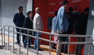 Emeklilerin bayram ikramiyesi farkları yarından itibaren ödeniyor