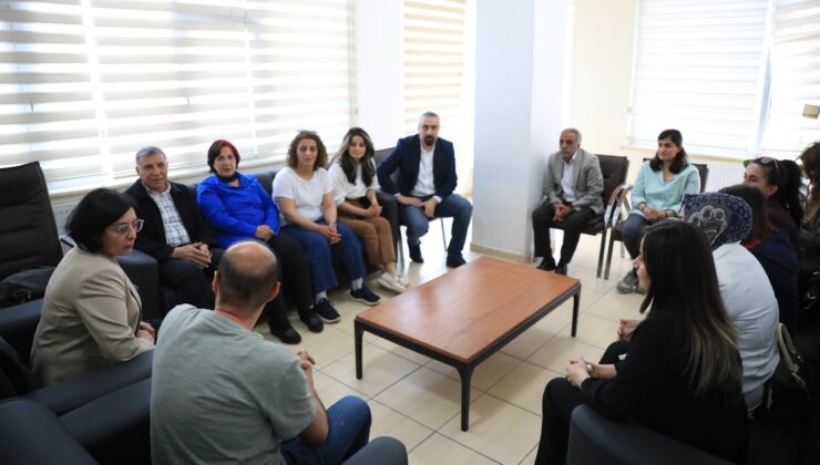 Eş başkandan, Kürt Gazeteciler Günü ziyareti