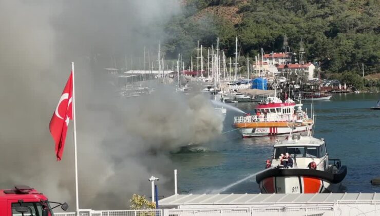 Fethiye’de çıkan yangında 4 tekne tamamen kullanılamaz hale geldi