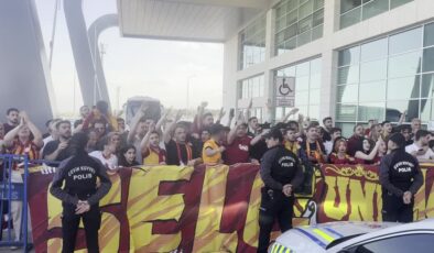 Galatasaray kafilesi Konya’da coşkuyla karşılandı