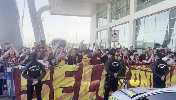 Galatasaray kafilesi Konya’da coşkuyla karşılandı