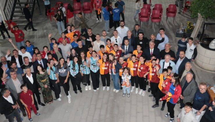 Galatasaray efsaneleri Cizre’de gençlerle buluştu
