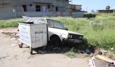 Hacizli otomobil çöpte bulundu