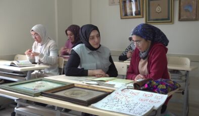 İşitme engelli Didem, hat sanatıyla engelleri aşan ilham oldu