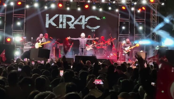 Kahramanmaraş’ta Kıraç konseri büyük ilgi gördü
