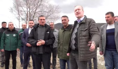 Kelkit-Erzincan yolunda heyelan sonrası kapanan yol için çalışmalar sürüyor