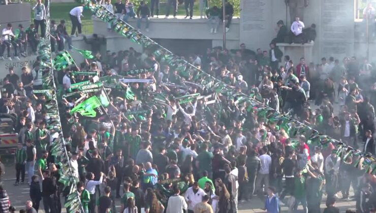 Kocaelispor’un galibiyeti meydanı coşturdu