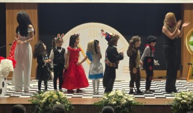 Diyarbakır’da Minikler İçin Masal Diyarında Renkli Festival