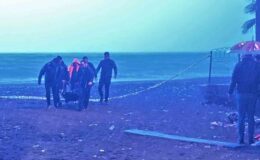 Mersin sahilinde erkek cesedi bulundu