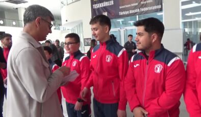 Yusuf Dikeç’ten genç atıcılara hediye: Hedef Los Angeles 2028