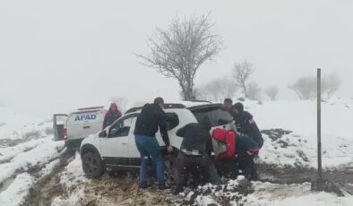 Muş-Kulp yolunda kamp keyfi kabusa döndü