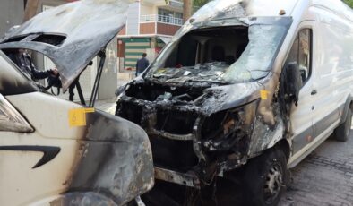 Şanlıurfa’da dehşet gecesi: 9 araç birden kundaklandı