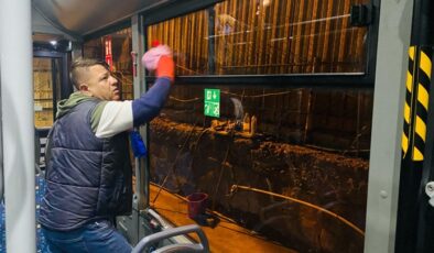 Toplu ulaşım araçlarında temizlik yapıldı
