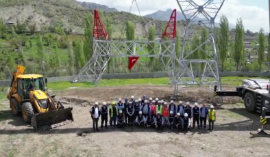 Şırnak ve Hakkari arasına enerji nakil hattı inşa ediliyor