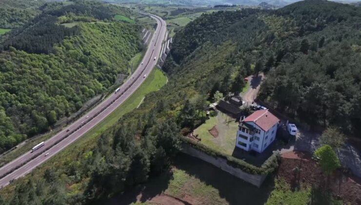 Sosyal medyada ünlenen “yalnız ev” yeni sahibini bekliyor