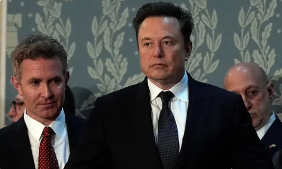 Tesla’da büyük kayıp, Musk DOGE görevinden çekiliyor