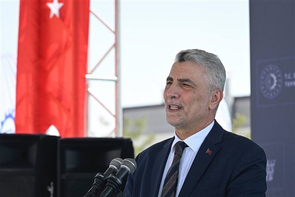 Ticaret Bakanı Bolat, Japonya’da