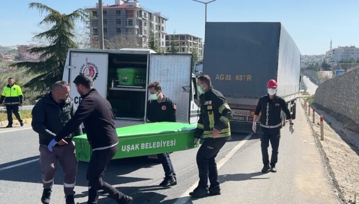 Tırla çarpışan motosikletteki sürücü öldü