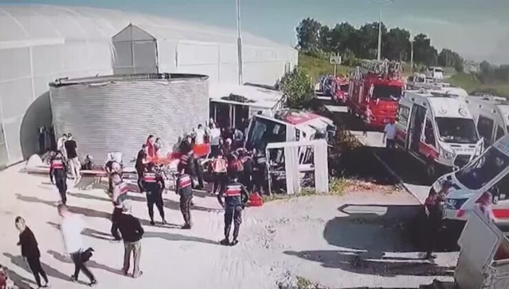 Tur Midibüsü Devrildi: 18’i Turist 19 Yaralı