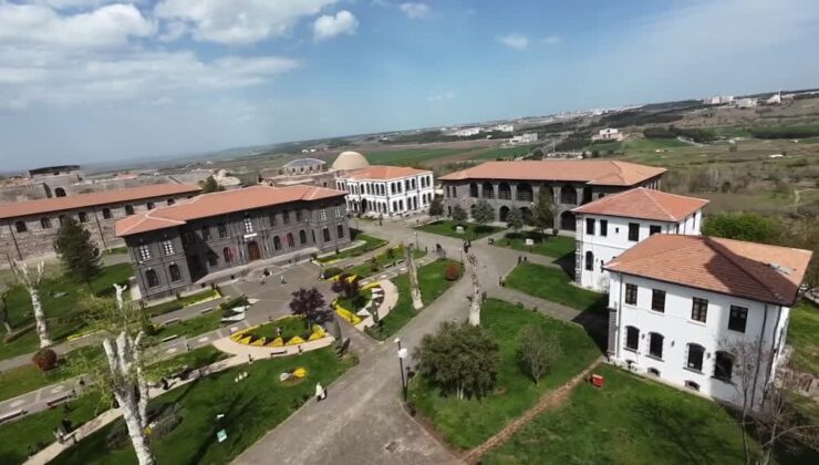 9 günlük tatilde turist akını, Diyarbakır’da çifte bayram yaşattı
