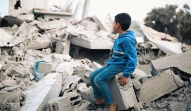 UNRWA: Yerinden edilmiş ailelere insani yardım sağlamak için ortaklarımızla çalışıyoruz