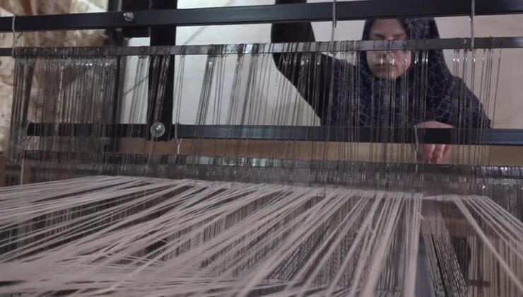 Unutulan ehram dokuması modern tasarımlarla yeniden hayat buluyor