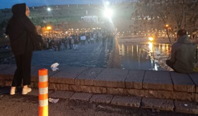 Bayramda On Gözlü Köprü’ye ziyaretçi akını