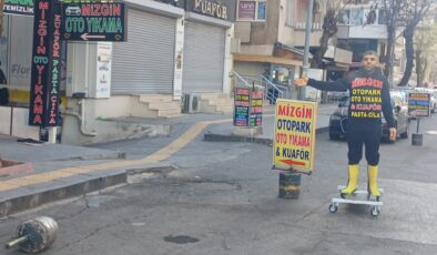 Diyarbakır’da otopark işletmecisinden ilginç reklam yöntemi!