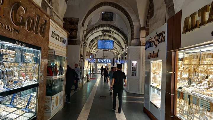 Diyarbakırlıların Altına Olan İlgisi Düşmüyor