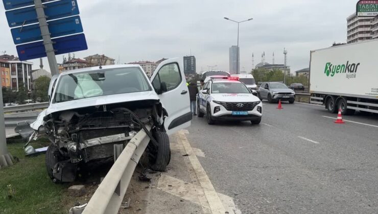 Bariyeri delen araçta 2 kişi hastaneye kaldırıldı