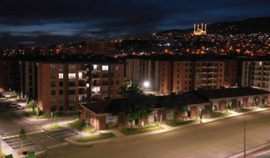 6 Şubat depremlerinde yıkılan Ebrar Sitesi’nde yaşam yeniden başladı