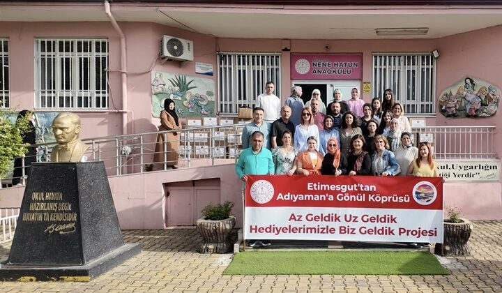 Ankara’dan Adıyaman’daki öğrencilere 4 bin kitap