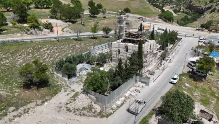 Adıyaman’da depremde yıkılan tarihi Kurşunlu Cami bu yıl yeniden ibadete açılacak