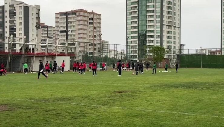 Amed Sportif Faaliyetler, Adanaspor maçının hazırlıklarını sürdürdü